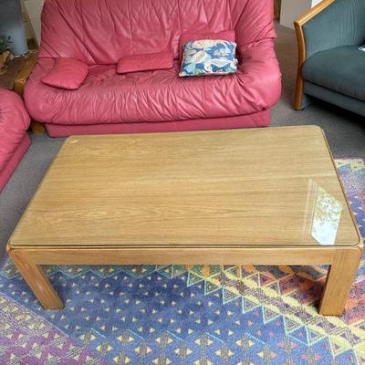 Mcm coffee table (51 x 30.5 x 18)