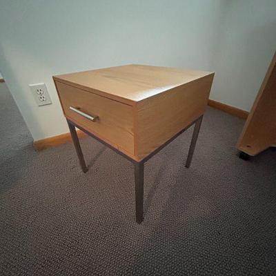 Small mcm table (16 x 16 x 18)