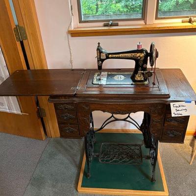 Franklin Sewing Station