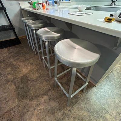 Aluminum Euro Style Miller swivel stools