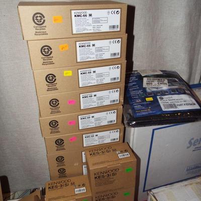 •	NIB -10- KENWOOD MICROPHONES KMC-65 KMC-66
•	NIB- 5 -KENWOOD KES-3 (S) 
•	NIB - SPEKTRUM DX8-e
