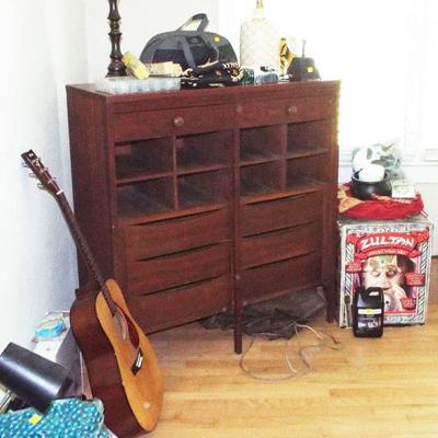 DRAWERS AND CUBBIES CHEST