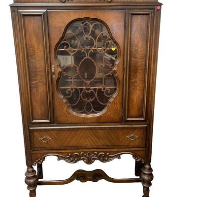ANTIQUE AMERICAN FRETWORK CHINA CABINET / DISPLAY