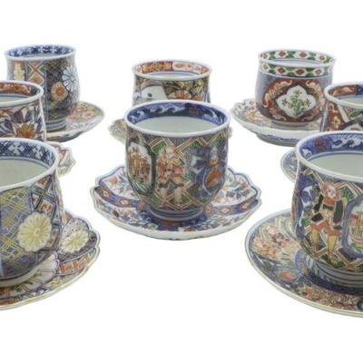 8 JAPANESE IMARI CUPS & SAUCERS