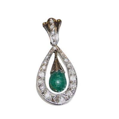 18k TEARDROP EMERALD AND DIAMOND PENDANT