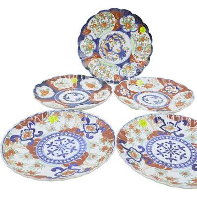 5 ANTIQUE JAPANESE IMARI PLATES