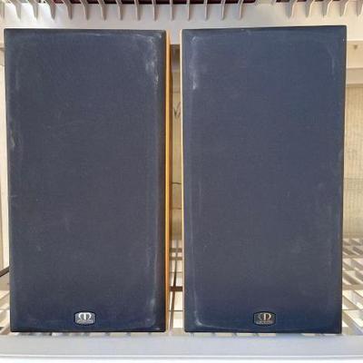 #9002 • (2) Monitor Audio Speakers
