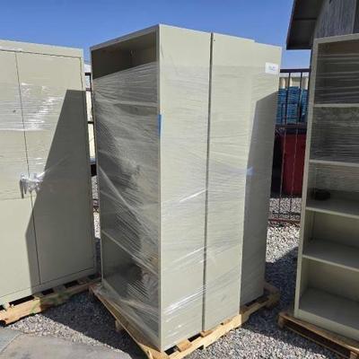 #80410 • (3) Hon Metal Book Shelves

