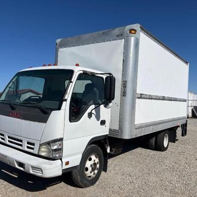#140 • 2007 GMC W4500
