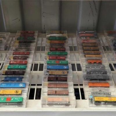 #8246 • (73) Micro Trains N - Scale Model Trains
