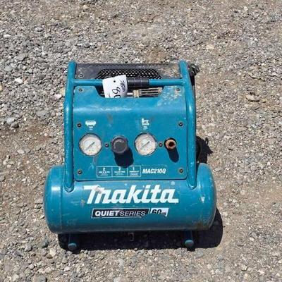 #80413 • Makita Quiet Series Air Compressor
