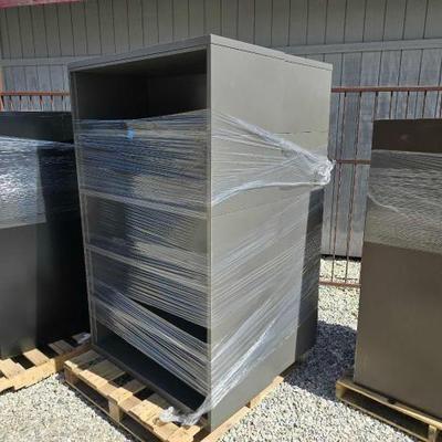 #80418 • (2) Metal Book Shelves
