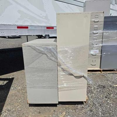 #80406 • (2) Metal Filing Cabinets
