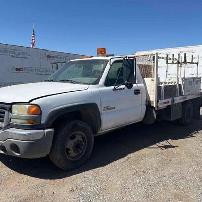 #160 • 2006 GMC Sierra 3500
