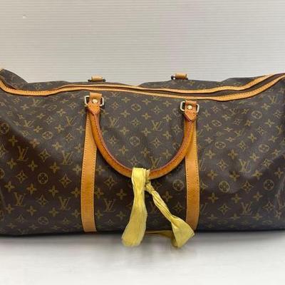 #1822 • Louis Vuitton Duffle Bag
