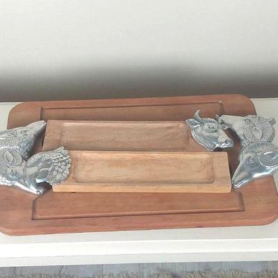 Arthur Court Wood Cutting And Wood Serving Trays Adorned With Animals