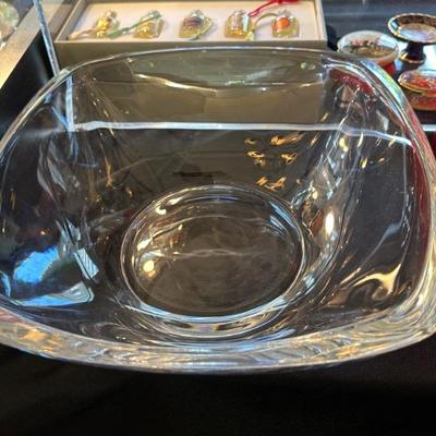 Tiffany bowl