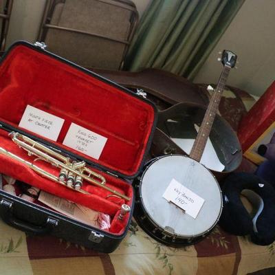 Banjo sold