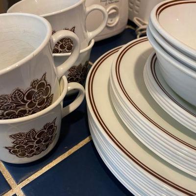 Vintage Corelle dishes, bowls, cups with brown trim