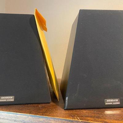 Pyramid shaped Audiophile Speakers by Anderson