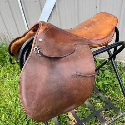 Blue Ribbon Champion Leather Co. Two Tone Tan English Jump Saddle