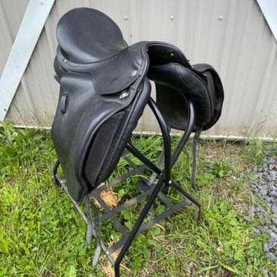 Albion Dressage Saddle- Width 16.5