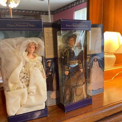 Charles and Diana dolls 