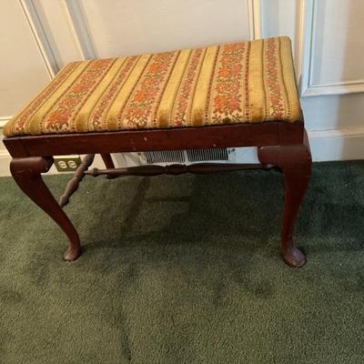 $20-vintage stool 17"H 24"L 14"depth