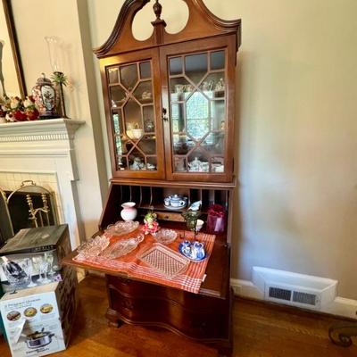 $275-Ladies secretary with key 77"H 30"L 15"depth 