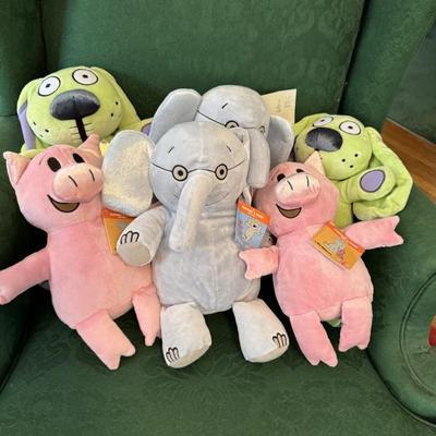 $10 each-Mo Willems stuffies-NWT, Piggie, Gerald, Snufflebunny