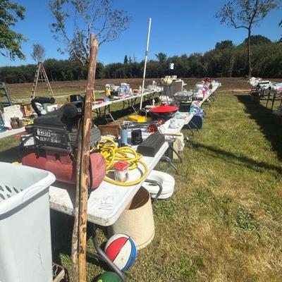 Yard sale photo in Scio, OR