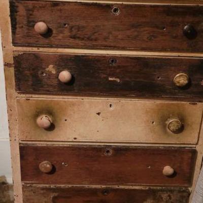 vintage check of drawers