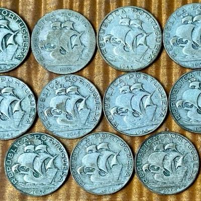 (11) 1932 - 1946 - Silver Portugal  2.5 Escudos Coins 