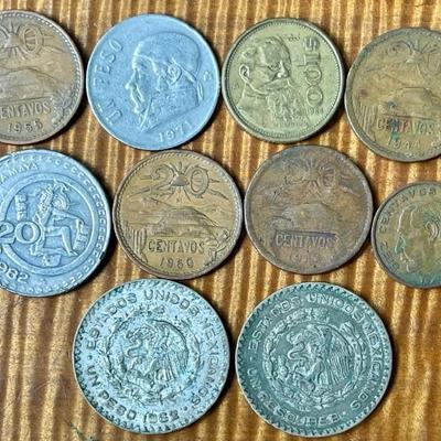 Mexico 1958 & 1962 Silver Dollar Coins (1) 100 Pesos Carranza Eagle - 1944- 1984