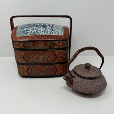  Iron Kettle