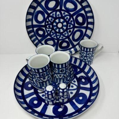 Dinnerware 