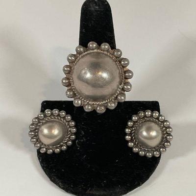 Antique Silver Ring w earrings
