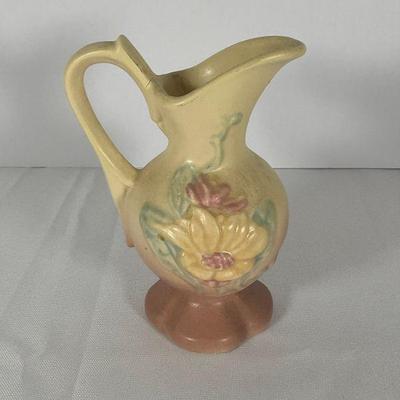 Vintage Small Hull Pottery