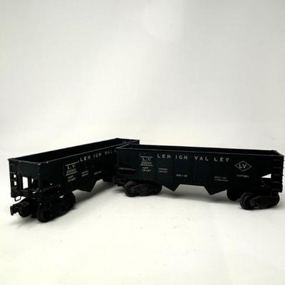 2 LIONEL PRODUCED STORAGE CARRIAGES - G & O GAUGE