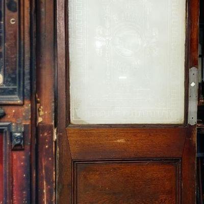 Victorian etched glass door from the Black Bull Bar in England