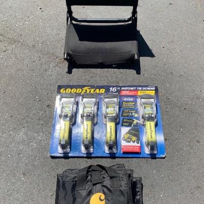 Tailgate Tools - Carthart Blanket & Goodyear Ratchets