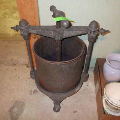 Estate sale photo