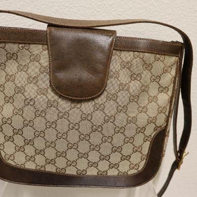 Vintage handbags and purses