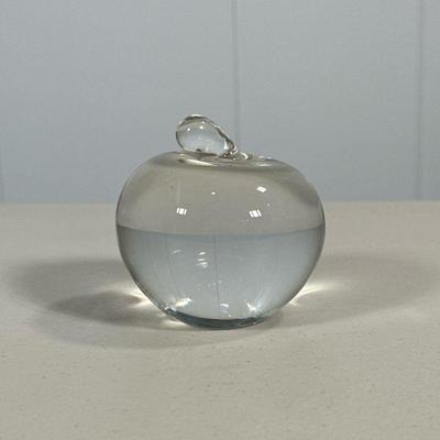 TIFFANY & CO CRYSTAL PAPERWEIGHT | Crystal apple-form paperweight by Tiffany & Co, marked on bottom. - h. 3 x dia. 2.5 in

