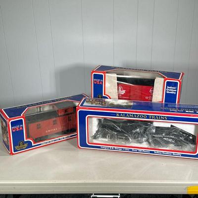 (3PC) KALAMAZOO MODEL TRAINS | Including: 1910-1 Penny Switcher with Slope-back tender, 1876-2 Empire Caboose, and 1872-5 7th Anniversary...