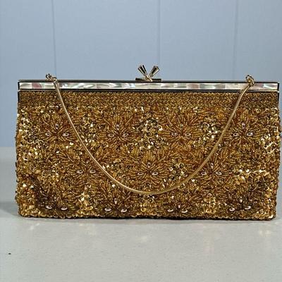 BAGS BY DEBBIE EVENING BAG | Good sequin evening clutch with mother of Pearl inlay on top. - l. 10 x w. 2 x h. 5.5 in

