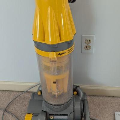 Dyson DC07
