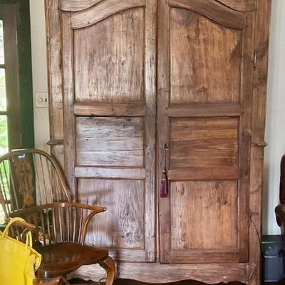 Armiore cabinet