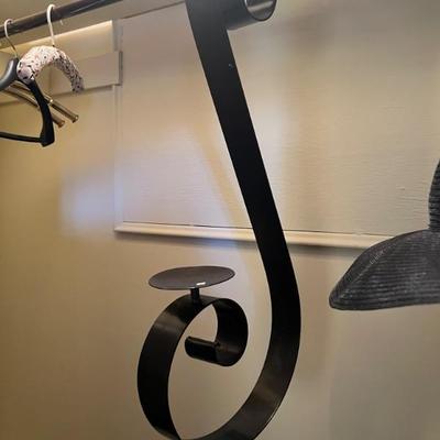 hanging candle holder (x2)