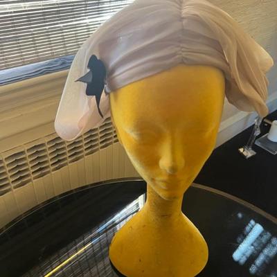 Head form/hat